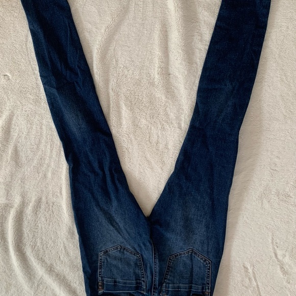 Dark skinny jeans - Picture 3 of 4